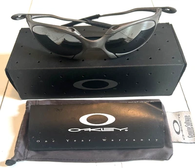 Oakley Romeo 1 Titanium Grey Frame Black Iridium Lens With Box!! - Image 1 of 4