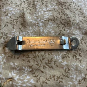 Vintage Ballantine Ale Dosen-Flaschenöffner 3 1/4 Zoll kostenloser Versand - Bild 1 von 2