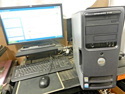 VINTAGE - Dell Dimension 3100 Pentium 4 @ 3.20Ghz / 2GB / 160GB HDD / Win XP - Image 1 of 4