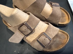 BIRKENSTOCK 265 Arizona Taupe Suede 41 NARROW W10 M8 - Picture 1 of 7