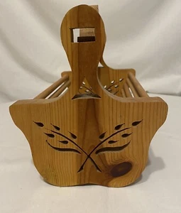 Beautiful Handmade Wooden Linen/Silverware Holder 11 x 7 x 3.75" - Picture 1 of 6