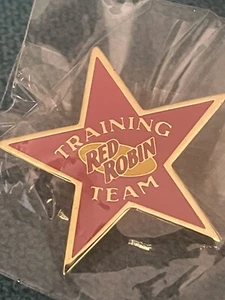 Prendedor Solapa RED ROBIN TRAINING TEAM STAR RR Restaurantes Raro De Colección - Imagen 1 de 1