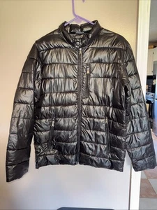 IZOD Adult Puffer Jacket Black Size Small With Pockets Zipper Front Lightweight - Picture 1 of 4