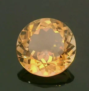 Natural Champagne Topaz _3.89 cts_ 10x10 mm - Round  cut - Brown- loose gems - Picture 1 of 4