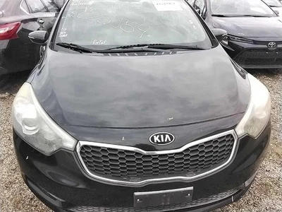 Used Hood fits: 2014 Kia Forte  Grade A Foto 1 de 4
