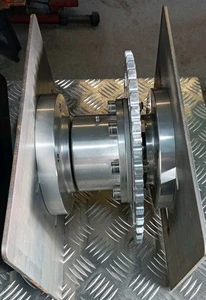 KETTENGETRIEBENES DIFFERENTIAL TRIKE ATV KETTENANTRIEB RENNWAGEN GRASBAHN LAGERWAGEN  - Bild 1 von 1