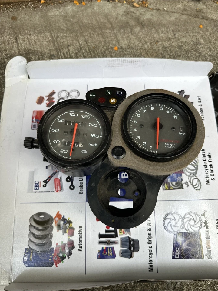 Ducati 750ss 900ss instrumentos velocímetro tacômetro tacômetro speedo1999 - Imagem 1 de 4