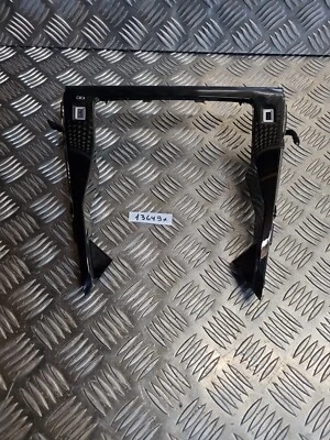 2023 Peugeot 208 GT centre console Trim AND USB Socket 98313506DX - Image 1 of 4