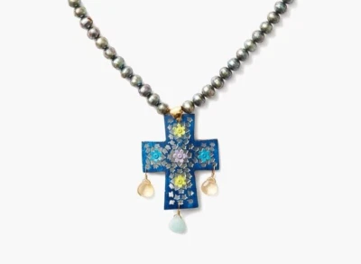 COLLAR COLGANTE NUEVO CON ETIQUETAS CHAN LUU GRANADA CRUZ PAVO REAL PERLA CRISTAL PIEDRAS PRECIOSAS GOTA Foto 1 de 4