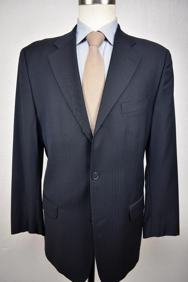 Bachrach 黑色带蓝色条纹 100% 羊毛三扣两件套装尺寸:42R — 第 1/4 张图片