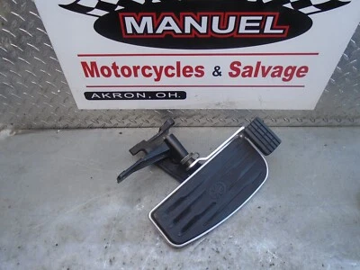 08 2008 Yamaha XVZ1300 Royal Star Venture rear brake pedal floorboard - Imagem 1 de 4