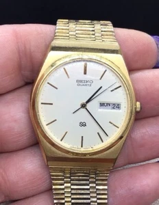 Vintage Mens Seiko Quartz Wrist Watch "AS IS" Parts/Repair W984 - Picture 1 of 7