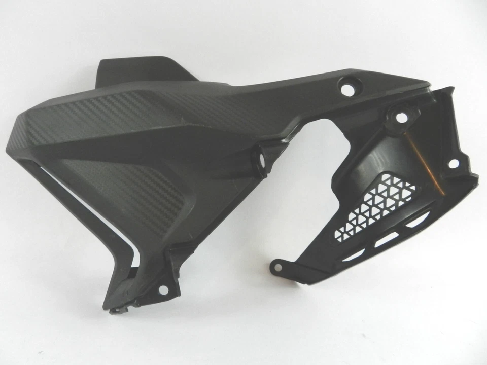 Capucha central derecha HONDA 64335-MKP-J40 CB500AN CB500F F45 Foto 1 de 4