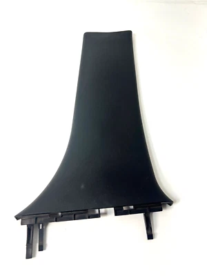 Volkswagen Passat V6 GLX 2001 2005 lado del pasajero derecho pilar B central inferior Foto 1 de 4