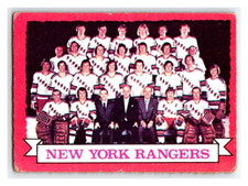 1973-74 O-PEE-CHEE RANGERS TEAM VINTAGE NHL HOCKEY CARD # 102 Rare BV
