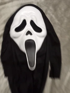 Easter Unlimited White/Black Scream Mask Halloween Costume Dress Up - Picture 1 of 6