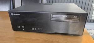 SilverStone Grandia Series GD05 HTPC Case + 500W Bronze PSU + LG Blu-Ray Writer - Picture 1 of 3
