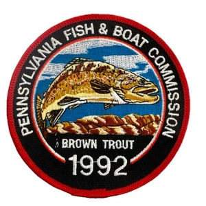 "Parche vintage 1992 Pennsylvania Fish & Boat Commission trucha marrón 4""" - Imagen 1 de 2
