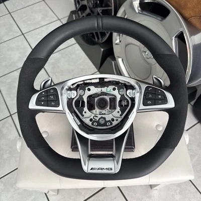 Original AMG Performance Lenkrad C63 C43 Glc63 Glc43 S63 A2054602603 W205 X253 - Bild 1 von 4
