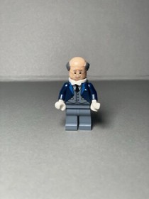 Lego Alfred Pennyworth Minifigure SH0313 - From 70909 Batcave Break In - Batman