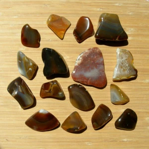 16 Mixed Geode Slices and Tumbled Stones Colorful Polished Agate Crystal 1LB Lot - Picture 1 of 4