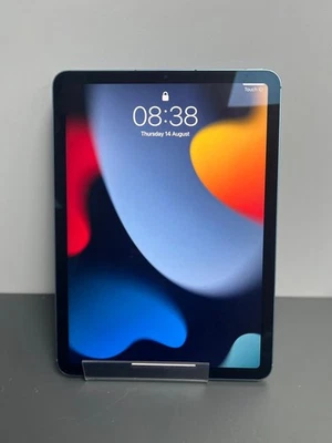 Apple iPad Air 5th Gen. 64GB, Wi-Fi, 10.9in - Space Grey - Image 1 of 4