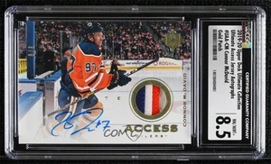 2019 Ultimate Collection Access Jersey Gold /6 Connor McDavid CGC 8.5 Patch Auto - Picture 1 of 3