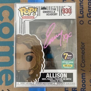 Funko Pop! Allison #930 Signed Emmy Raver-Lampman 7BAP Umbrella Academy 195 PCS