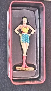 DC Heroes Classic Wonder Woman  Statue in Tin Box DC Dark Horse YOE! 2007 - Picture 1 of 17