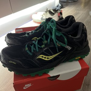 saucony 4.0 gtx