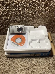 HP PhotoSmart M415 5,2 megapixel fotocamera digitale argento FCLSD-0504  - Foto 1 di 7