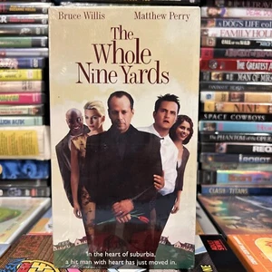 The Whole Nine Yards 2000 VHS Brand New Matthew Perry Bruce Willis Crime Comedy - Picture 1 of 13