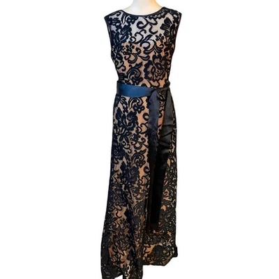 Betsy & Adam Navy Blue Lace and Taupe Evening Gown Size 6 - Image 1 of 4