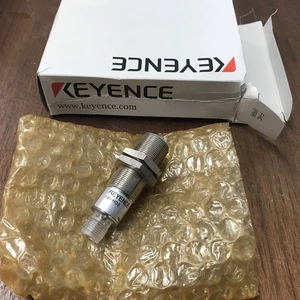 Sensor ultrasónico Keyence FW-H02 CAJA ABIERTA NUEVO - Imagen 1 de 7