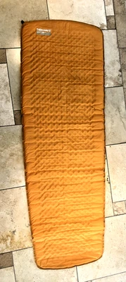 Almohadilla para dormir grande Therm-a-Rest ProLite 4 naranja/gris 75"x 25" x 21" Foto 1 de 4