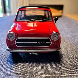 mini Welly 1/34 usato (condizioni da vetrina) - Foto 1 di 9