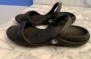 Sandalias chanclas CROCS clásicas negras con dos correas deslizables talla 6 para mujer - Imagen 1 de 8