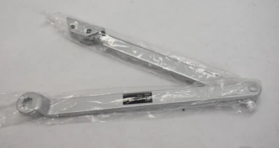 R16837 Regular ARM 47V5 Cumple con Estándar UL 10C Brazo SOLO Acero Inoxidable Foto 1 de 4