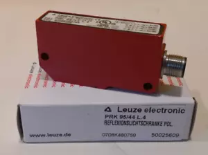 Leuze PRK 95/44 L.4 Reflex-Lichtschranke polarisiert 10...30 Vdc Autokollimation - Picture 1 of 5