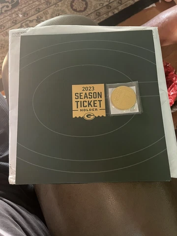 GREEN BAY PACKERS 2023 Schedule GOLD MEDALLION + Packet Ticket Holder Mailer Cover