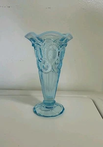 Vtg LE Smith Glass Heritage Blue Opalescent Moon Stars Glass Bud Vase 6.25" Tall - Picture 1 of 7