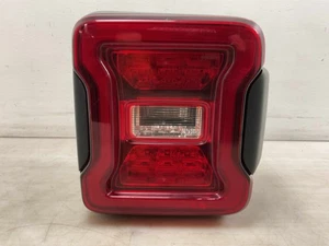 Jeep JL Wrangler OEM Driver Tail Light LED With Blind Spot Alert 2018-23 041517 - Picture 1 of 9