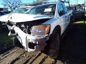 AC Compressor 8 Cylinder Fits 12-20 NV 2500 27867269 - Picture 1 of 6