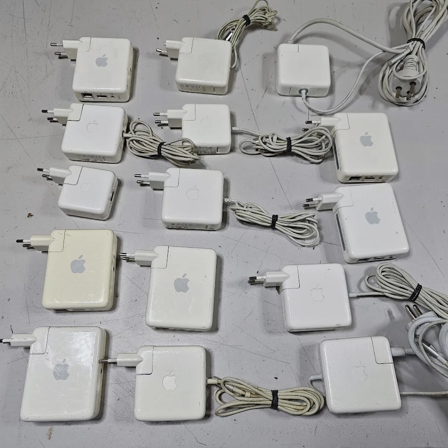 Los Von 15 Apple Netzteilen - Ungetestet, Verschiedene Modelle, Gebraucht - Bild 1 von 4