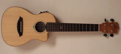 Ukulele KOKIO U-ssplfm-ce-c Conzert UK +Cutaway + Eq + Bag Top Exhibitors - image 1 of 4