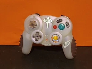 Silver Mad Catz 2.4ghz Wireless Controller for Nintendo Gamecube ~ No Dongle - Picture 1 of 2