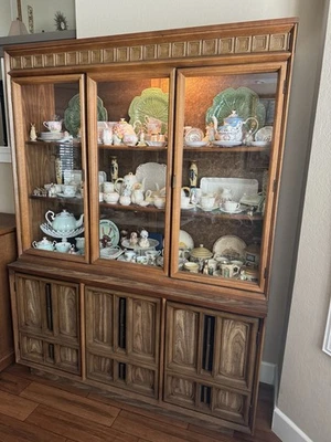 Gabinete de China MCM Foto 1 de 3