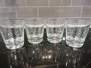 4 VTG MCM Hand Cut Javit “RAIN” Whiskey Old Fashioned Glass Tumblers 3 1/4" - Picture 1 of 6