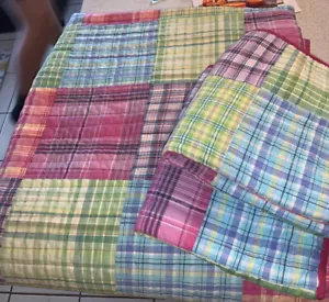 Home Classics quilted bedspread -pink -green-blue-patchwork Full/queen comforter - Picture 1 of 6
