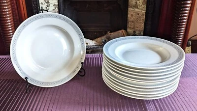 Juego de 12 platos de sopa vintage Richard Ginori blanco y azul cielo Foto 1 de 4